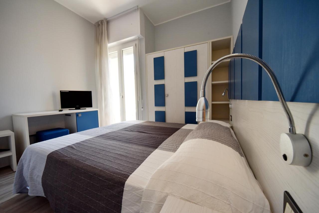 Hotel Mirabella Ричоне Екстериор снимка